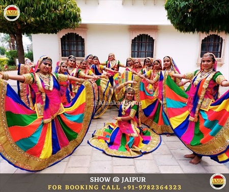 Rajasthani Ghoomar Dancers Group at Jaipur